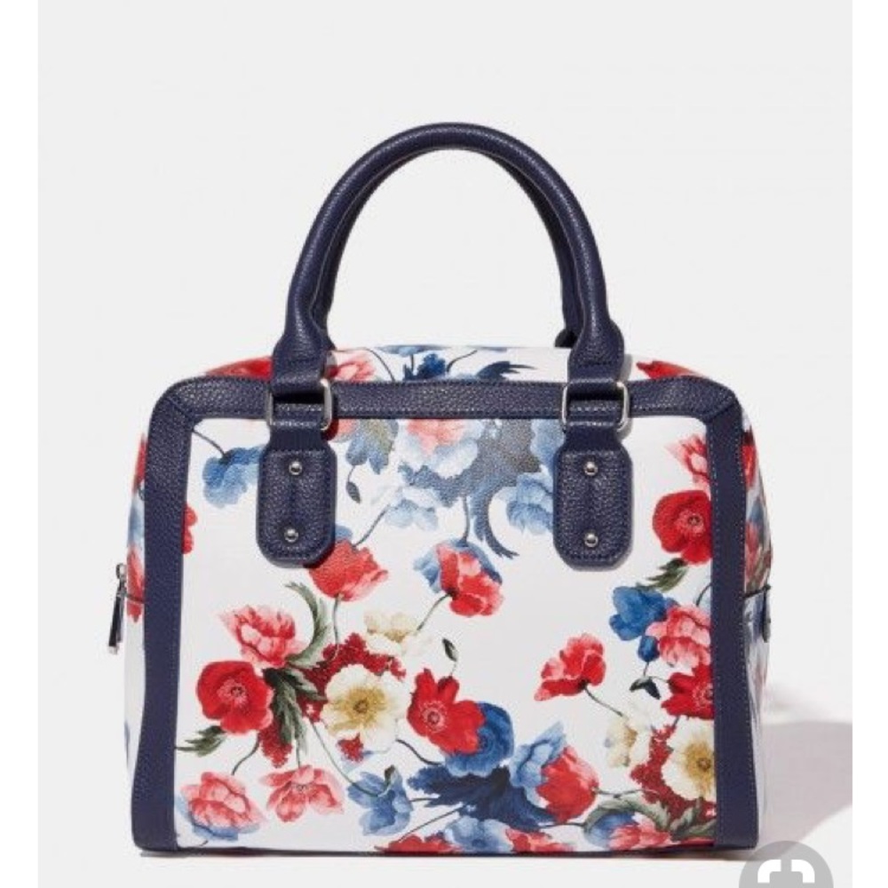 !Charming Charlie super spacious bag!